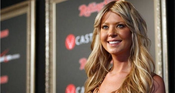 Tara Reid Openly Admits All Plastic Surgeries - She Had Temporary Tattoo in 2015